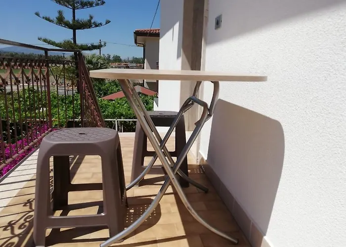 Apartman Casa Primo Piano A Due Passi Dal Mare